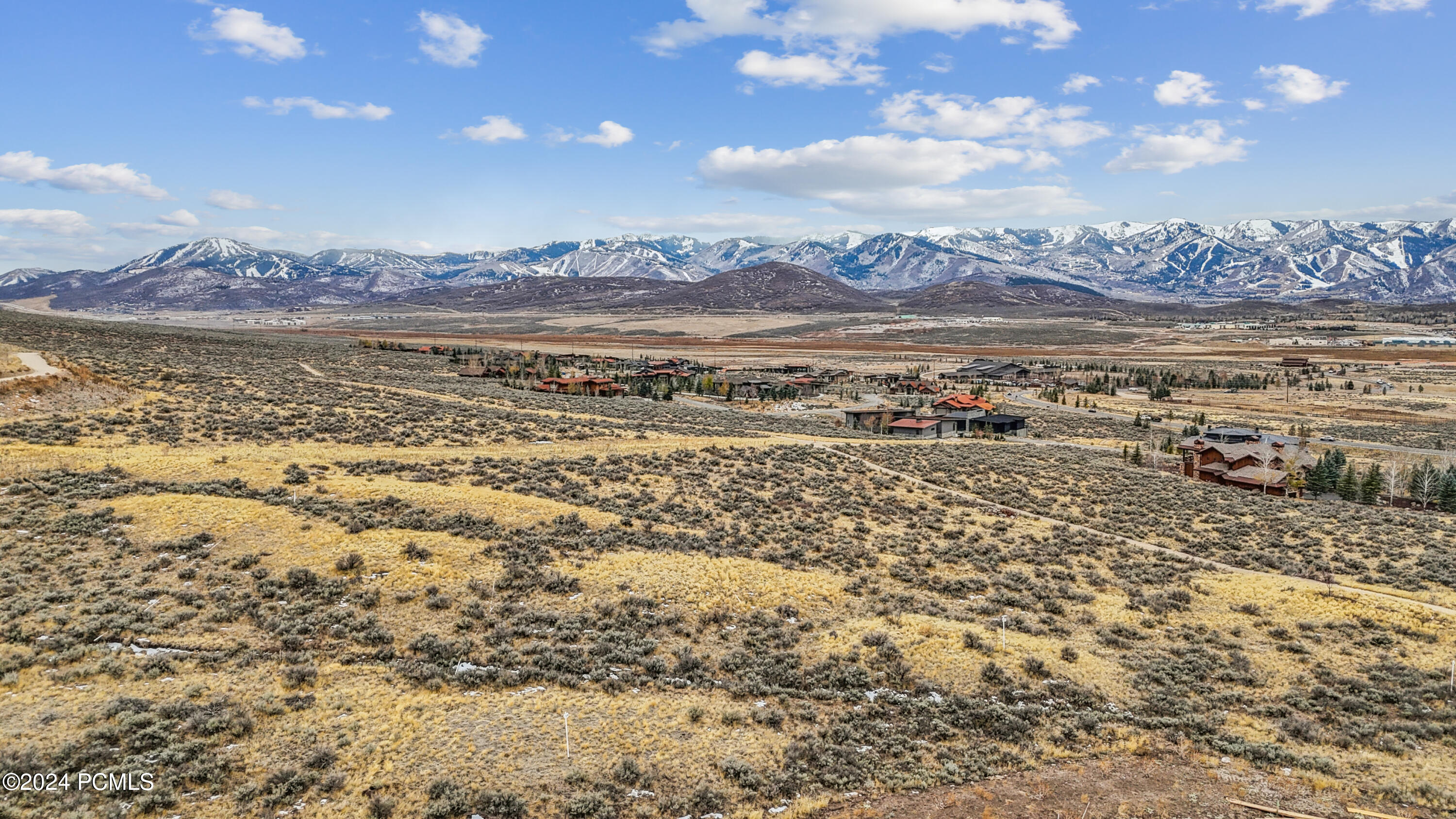Park City, Utah 84098, United States, 4 Bedrooms Bedrooms, ,6 BathroomsBathrooms,Residential,Pending,27608