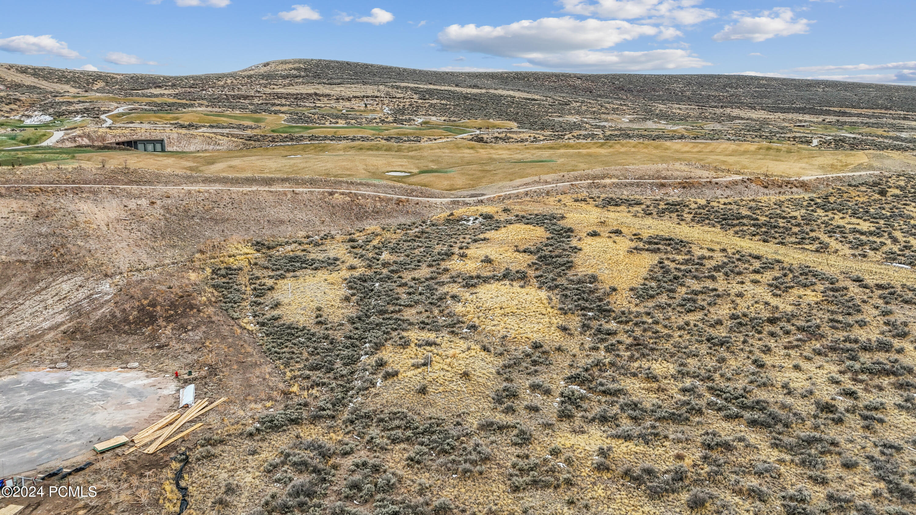 Park City, Utah 84098, United States, 4 Bedrooms Bedrooms, ,6 BathroomsBathrooms,Residential,Pending,27608