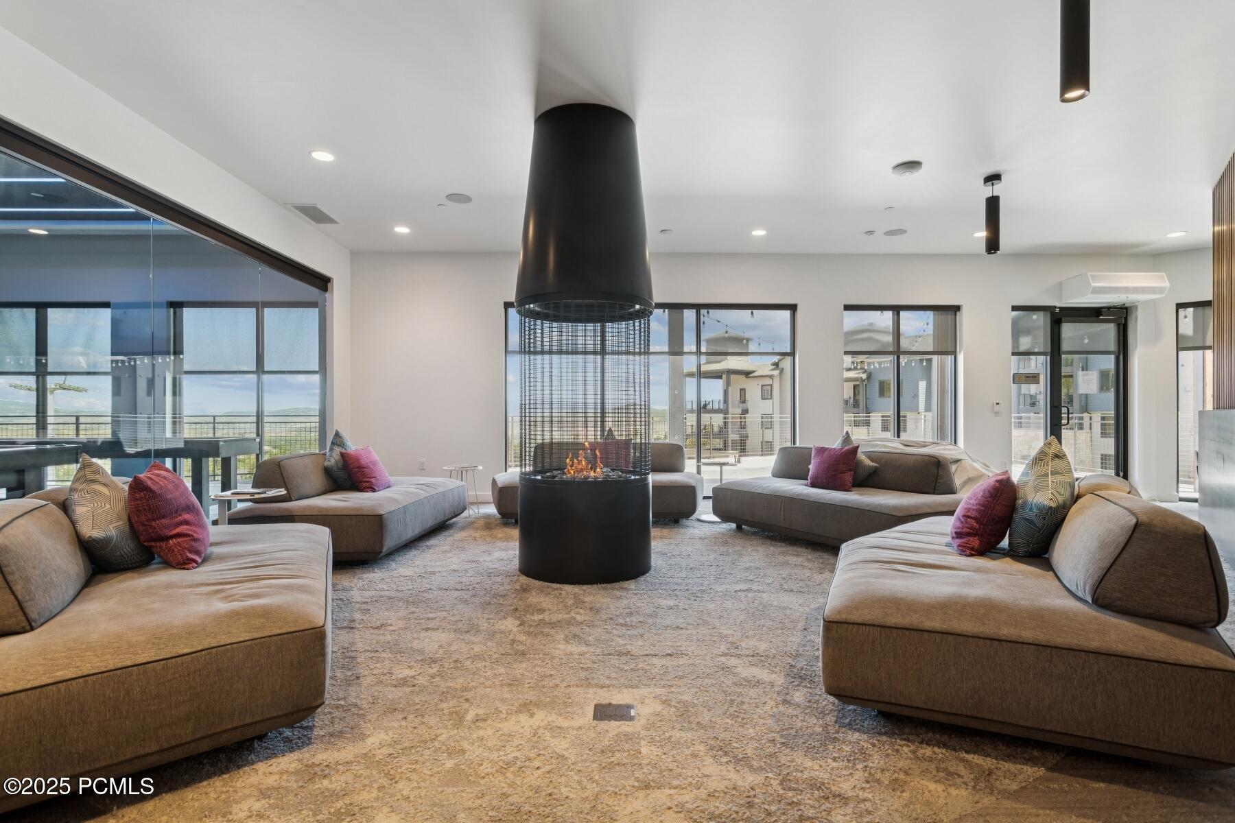 Park City, Utah 84098, United States, ,1 BathroomBathrooms,Residential,Active,163355