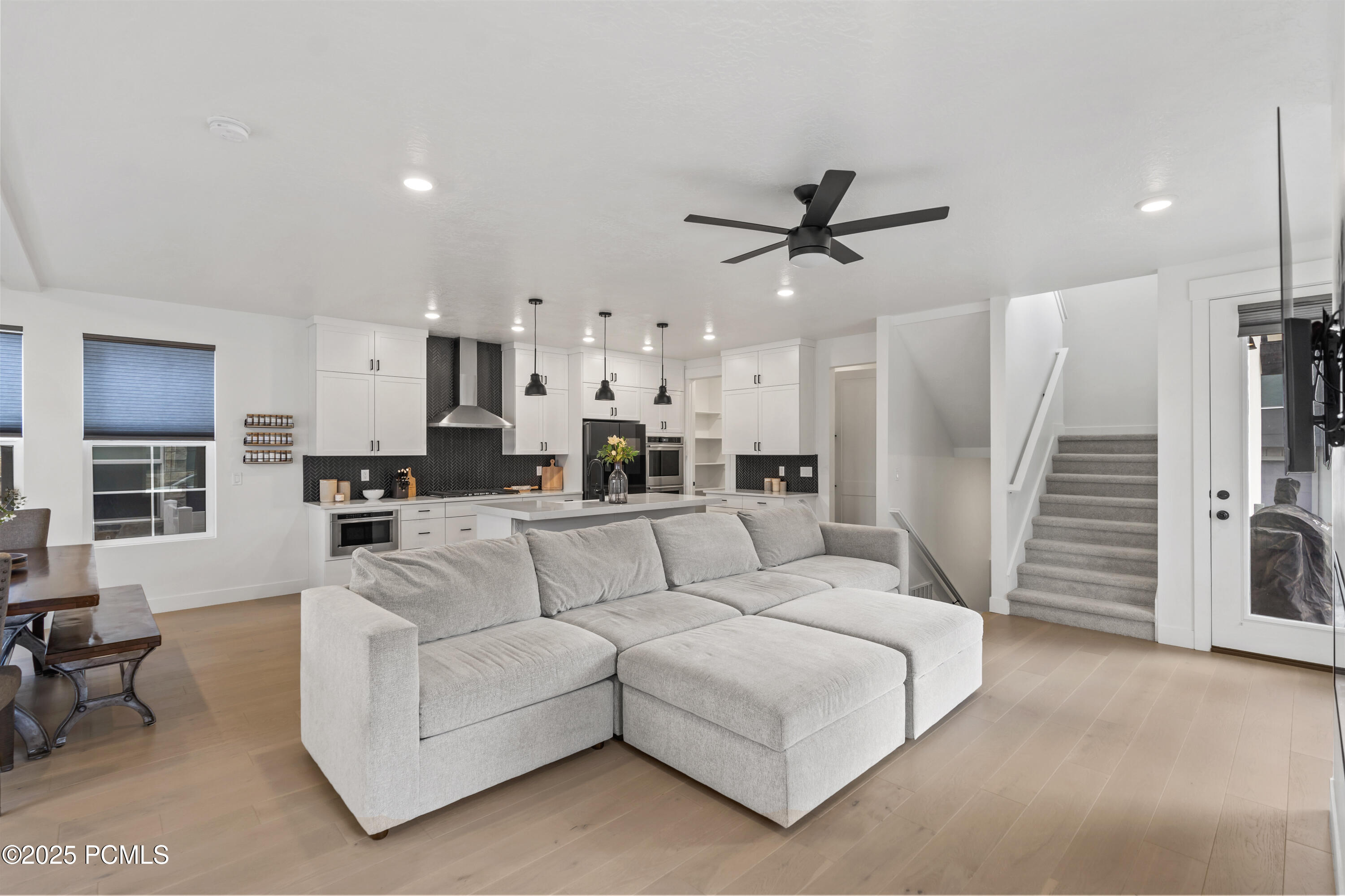 6850 Mountain Maple Drive, Park City, Utah image 3