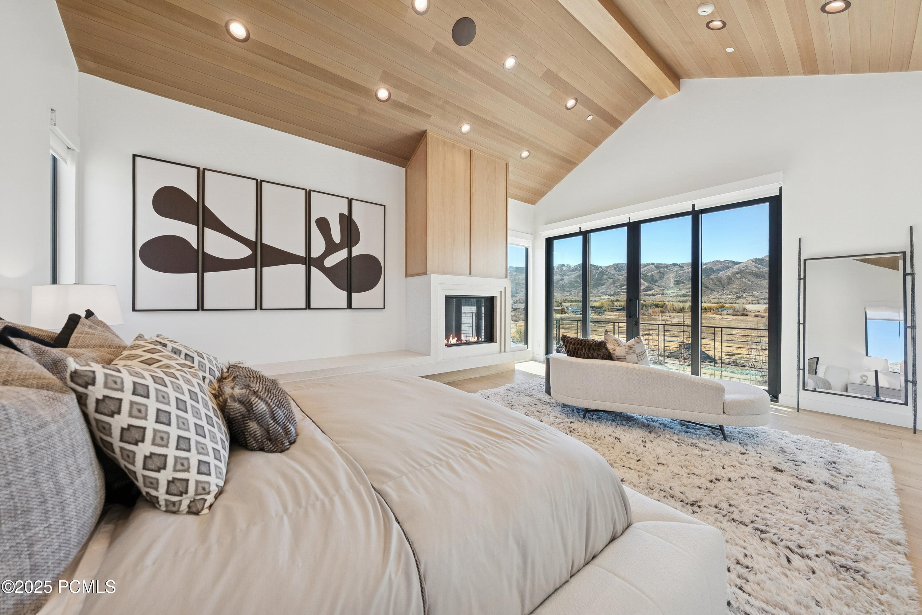 Park City, Utah 84098, United States, 7 Bedrooms Bedrooms, ,10 BathroomsBathrooms,Residential,Active,17211