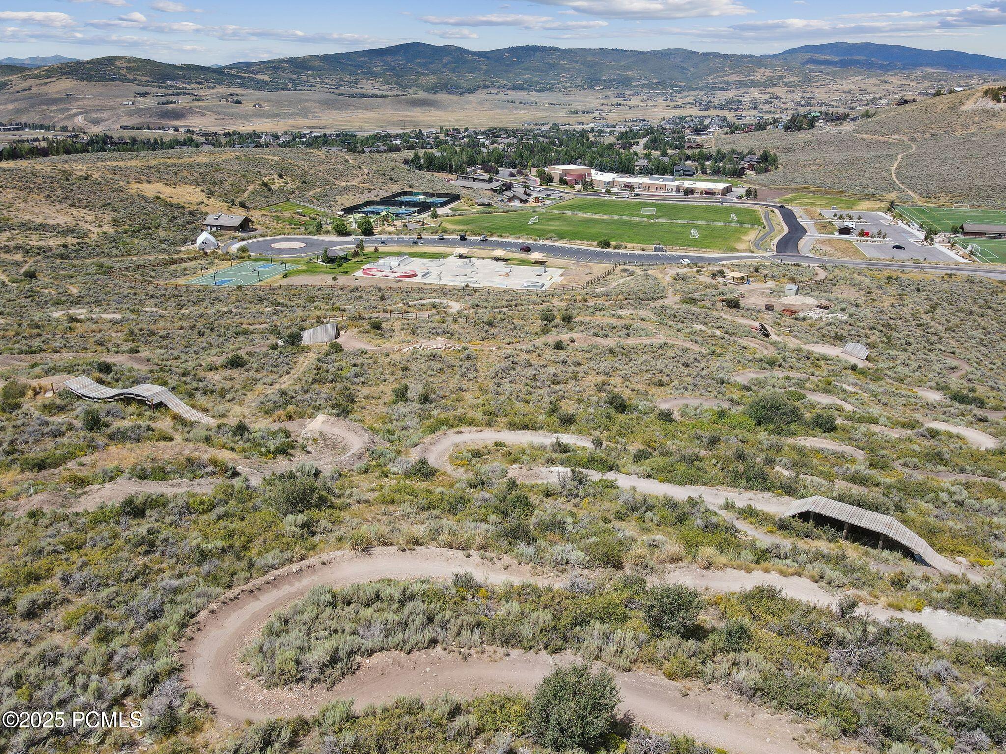 Park City, Utah 84098, United States, 7 Bedrooms Bedrooms, ,10 BathroomsBathrooms,Residential,Active,17211