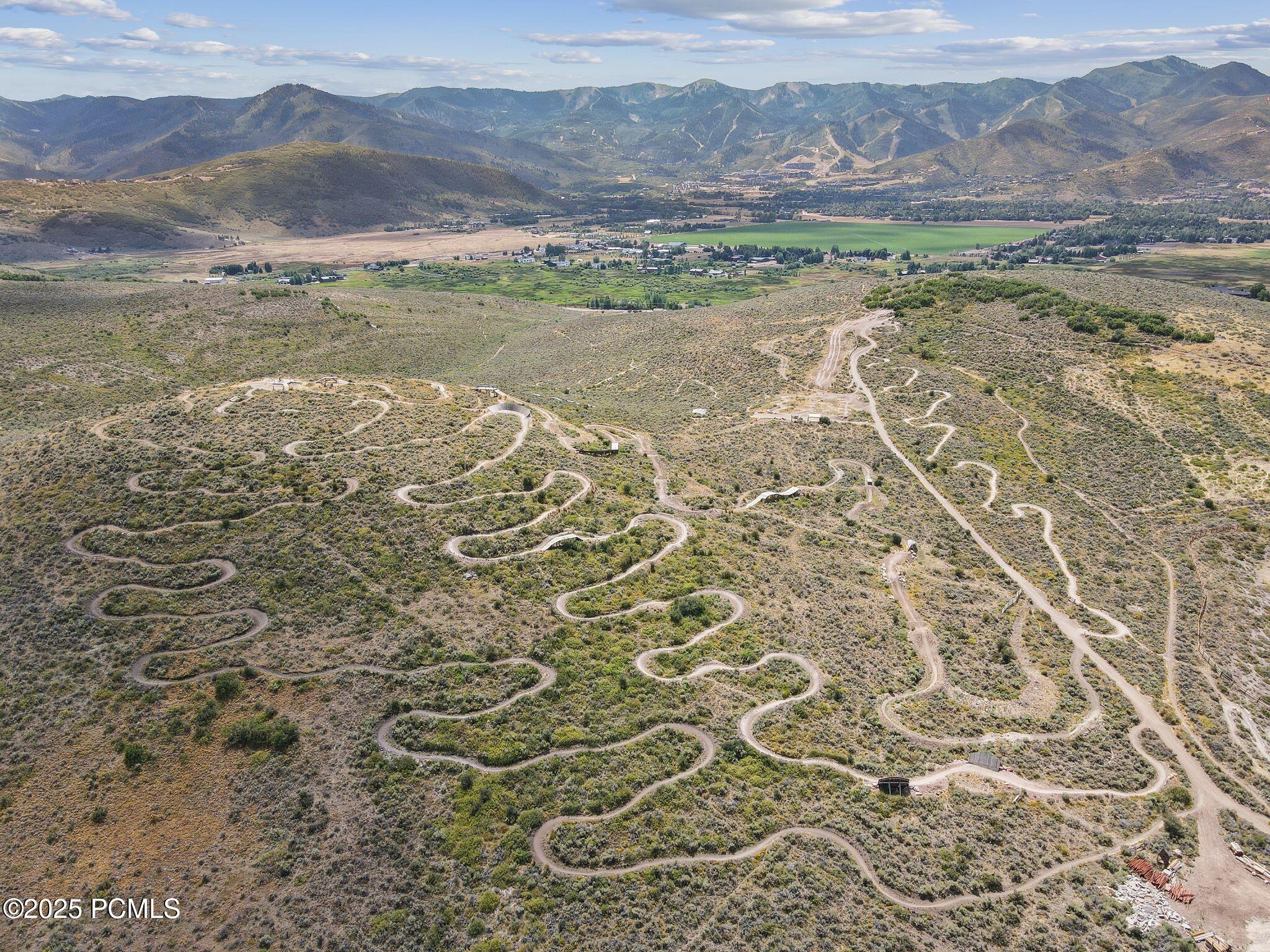 Park City, Utah 84098, United States, 7 Bedrooms Bedrooms, ,10 BathroomsBathrooms,Residential,Active,17211