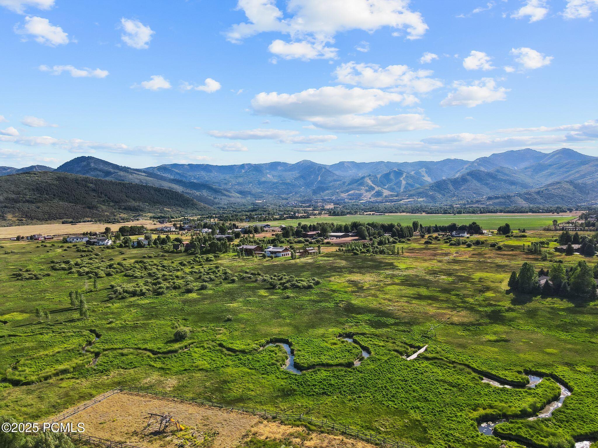 Park City, Utah 84098, United States, 7 Bedrooms Bedrooms, ,10 BathroomsBathrooms,Residential,Active,17211