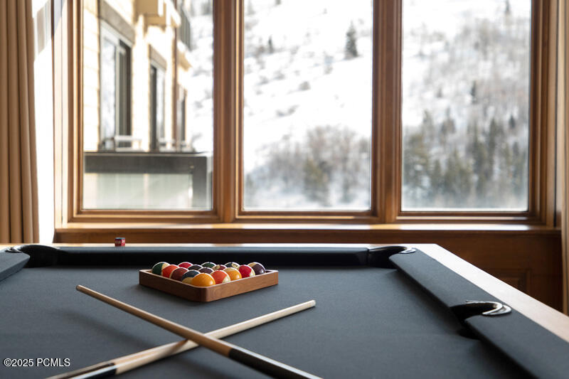 Park City, Utah 84060, United States, 3 Bedrooms Bedrooms, ,5 BathroomsBathrooms,Residential,Active,25057