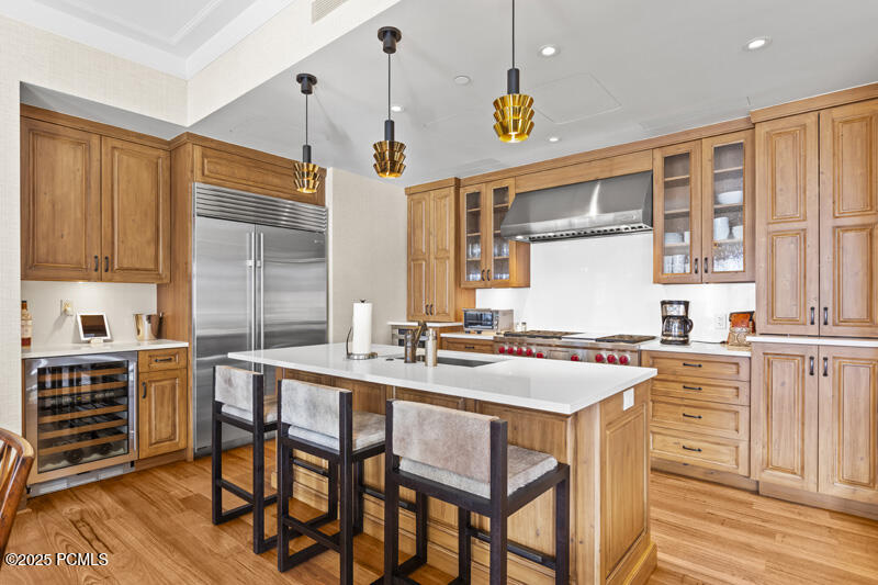 Park City, Utah 84060, United States, 3 Bedrooms Bedrooms, ,5 BathroomsBathrooms,Residential,Active,25057