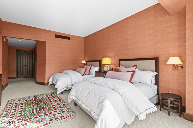 Park City, Utah 84060, United States, 3 Bedrooms Bedrooms, ,5 BathroomsBathrooms,Residential,Active,25057