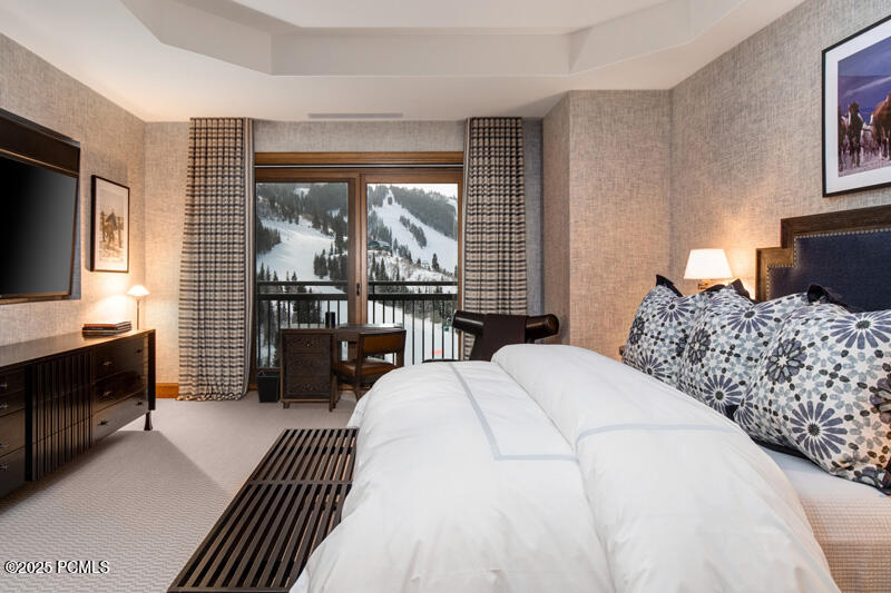 Park City, Utah 84060, United States, 3 Bedrooms Bedrooms, ,5 BathroomsBathrooms,Residential,Active,25057