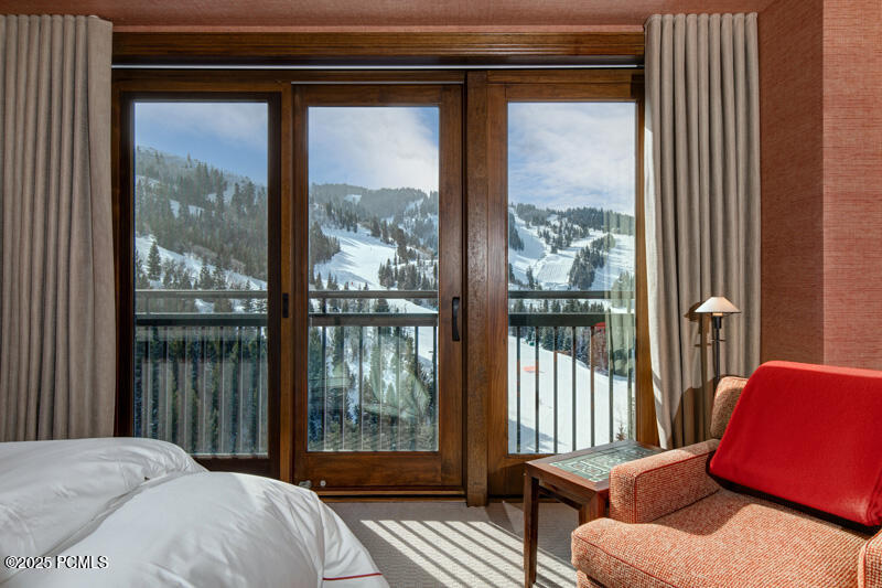 Park City, Utah 84060, United States, 3 Bedrooms Bedrooms, ,5 BathroomsBathrooms,Residential,Active,25057