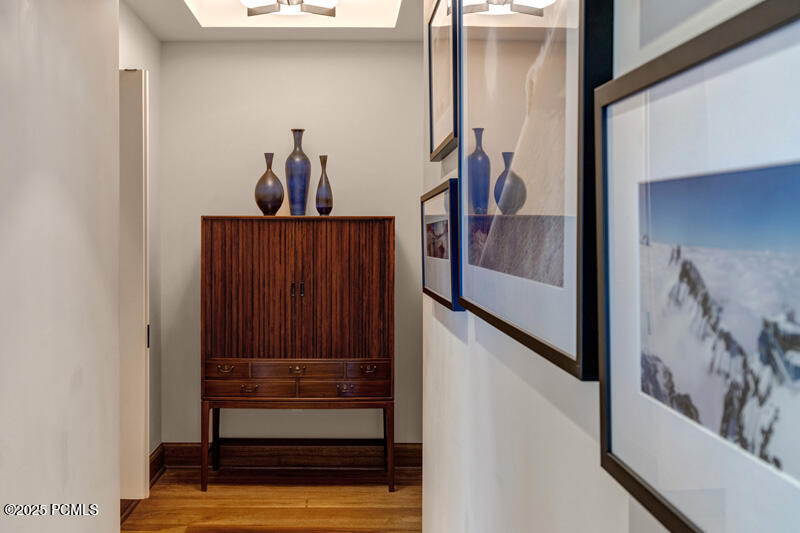 Park City, Utah 84060, United States, 3 Bedrooms Bedrooms, ,5 BathroomsBathrooms,Residential,Active,25057