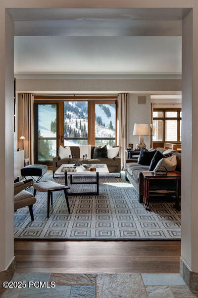 Park City, Utah 84060, United States, 3 Bedrooms Bedrooms, ,5 BathroomsBathrooms,Residential,Active,25057