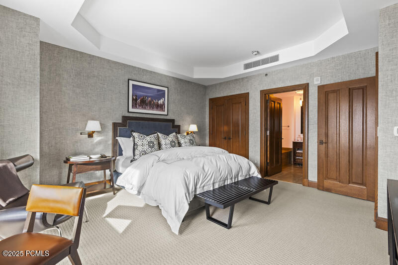 Park City, Utah 84060, United States, 3 Bedrooms Bedrooms, ,5 BathroomsBathrooms,Residential,Active,25057