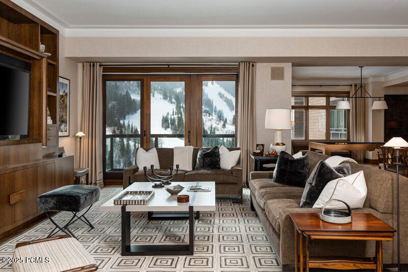 Park City, Utah 84060, United States, 3 Bedrooms Bedrooms, ,5 BathroomsBathrooms,Residential,Active,25057