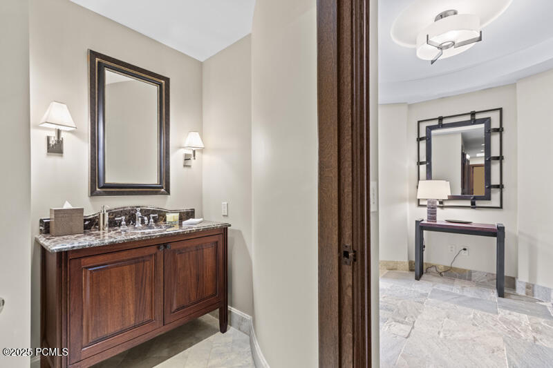 Park City, Utah 84060, United States, 3 Bedrooms Bedrooms, ,5 BathroomsBathrooms,Residential,Active,25057