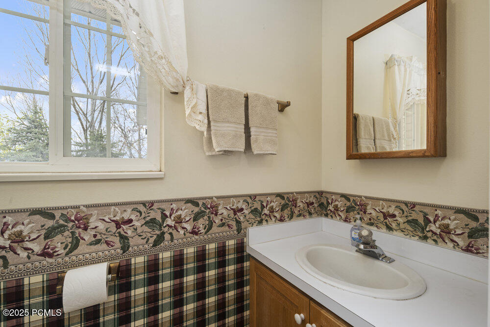 4851 E Lake Creek Road, Heber City, Utah image 22