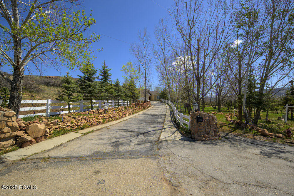4851 E Lake Creek Road, Heber City, Utah image 3
