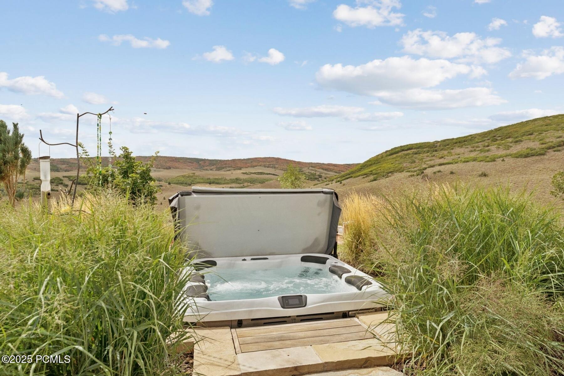 Kamas, Utah 84036, United States, 4 Bedrooms Bedrooms, ,5 BathroomsBathrooms,Residential,Active,228690