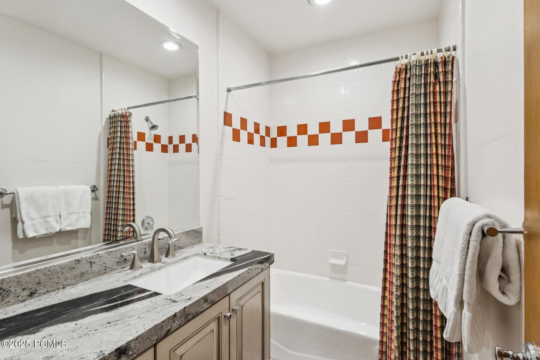 Park City, Utah 84060, United States, 3 Bedrooms Bedrooms, ,4 BathroomsBathrooms,Residential,Active,160669