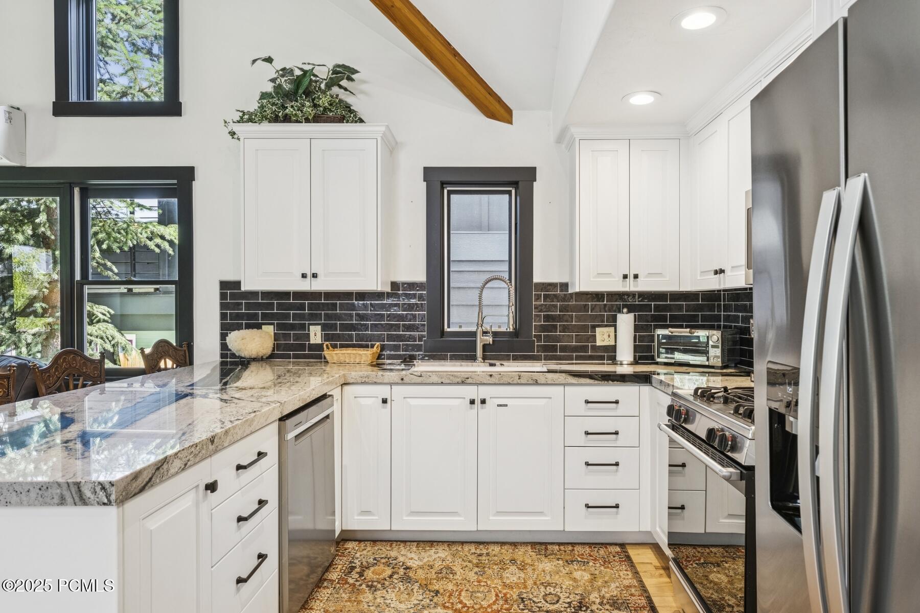 Park City, Utah 84060, United States, 3 Bedrooms Bedrooms, ,4 BathroomsBathrooms,Residential,Active,160669