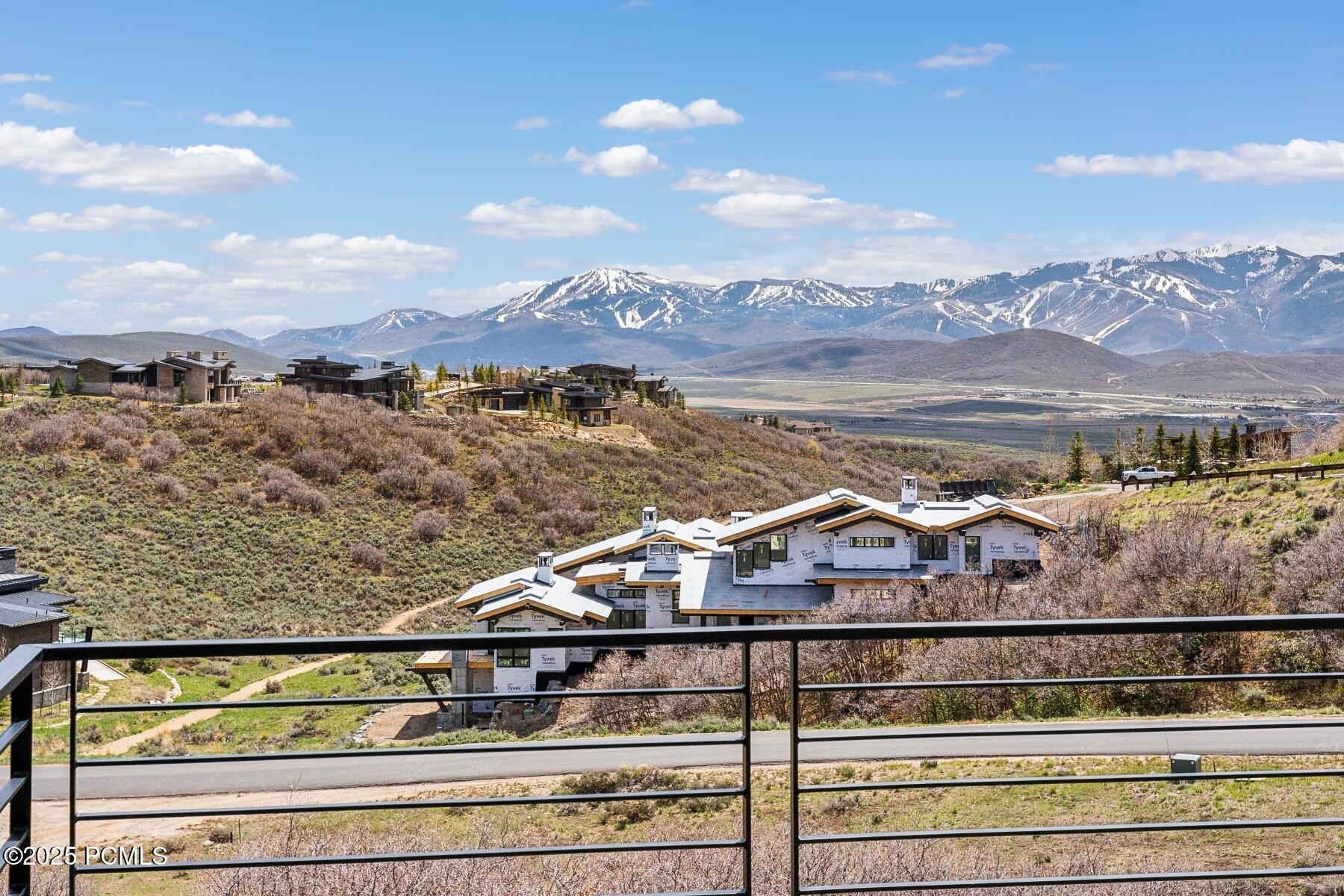 Park City, Utah 84098, United States, 4 Bedrooms Bedrooms, ,5 BathroomsBathrooms,Residential,Active,87031