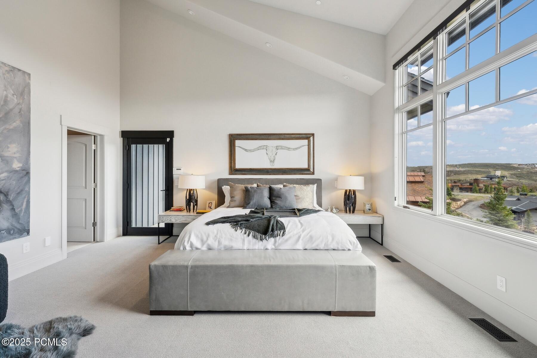 Park City, Utah 84098, United States, 4 Bedrooms Bedrooms, ,5 BathroomsBathrooms,Residential,Active,87031