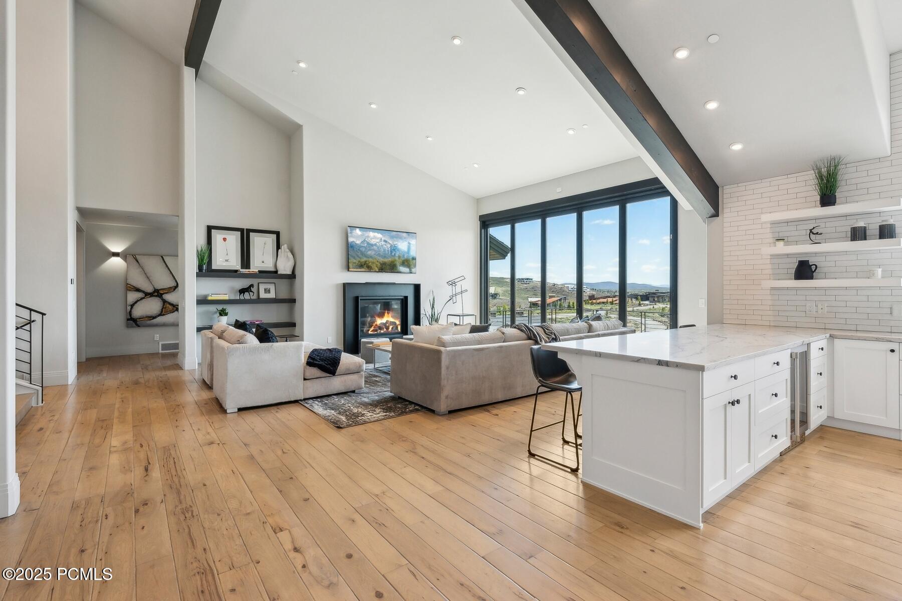 Park City, Utah 84098, United States, 4 Bedrooms Bedrooms, ,5 BathroomsBathrooms,Residential,Active,87031