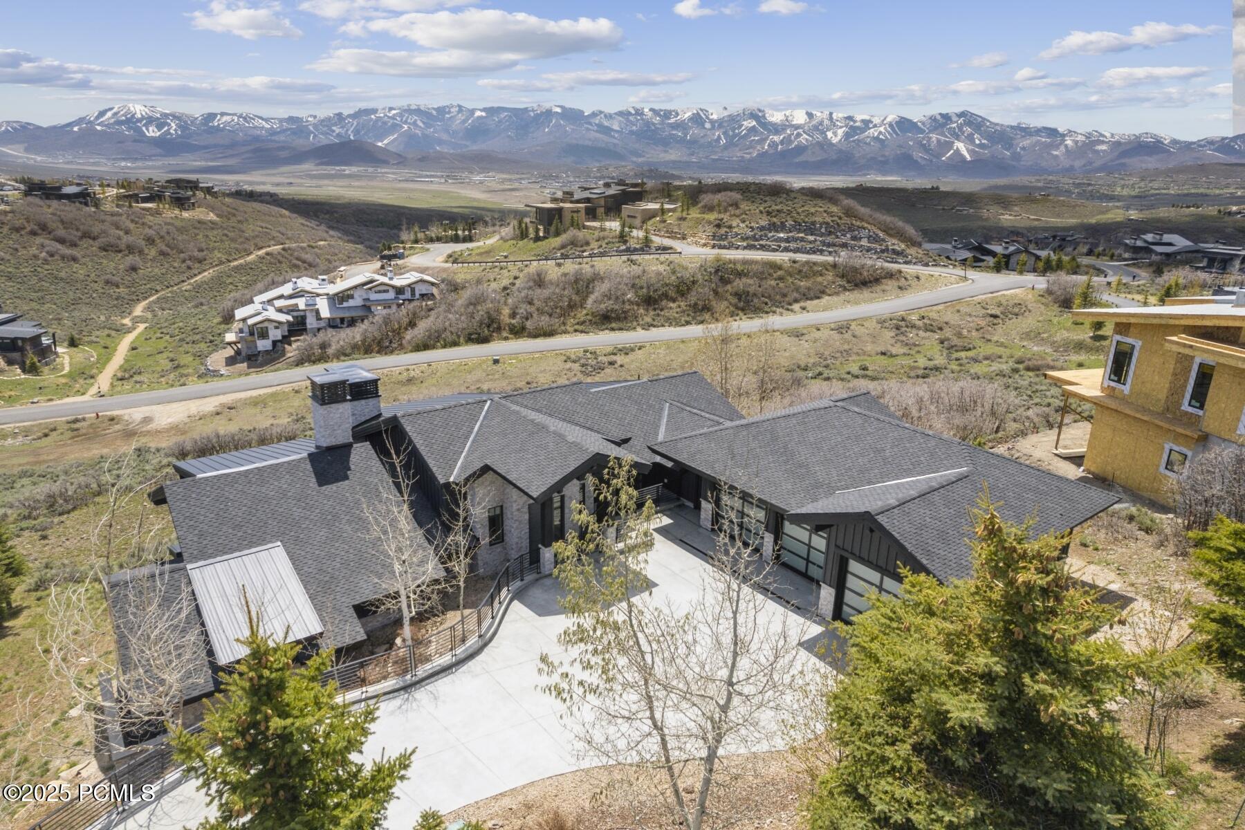 Park City, Utah 84098, United States, 4 Bedrooms Bedrooms, ,5 BathroomsBathrooms,Residential,Active,87031
