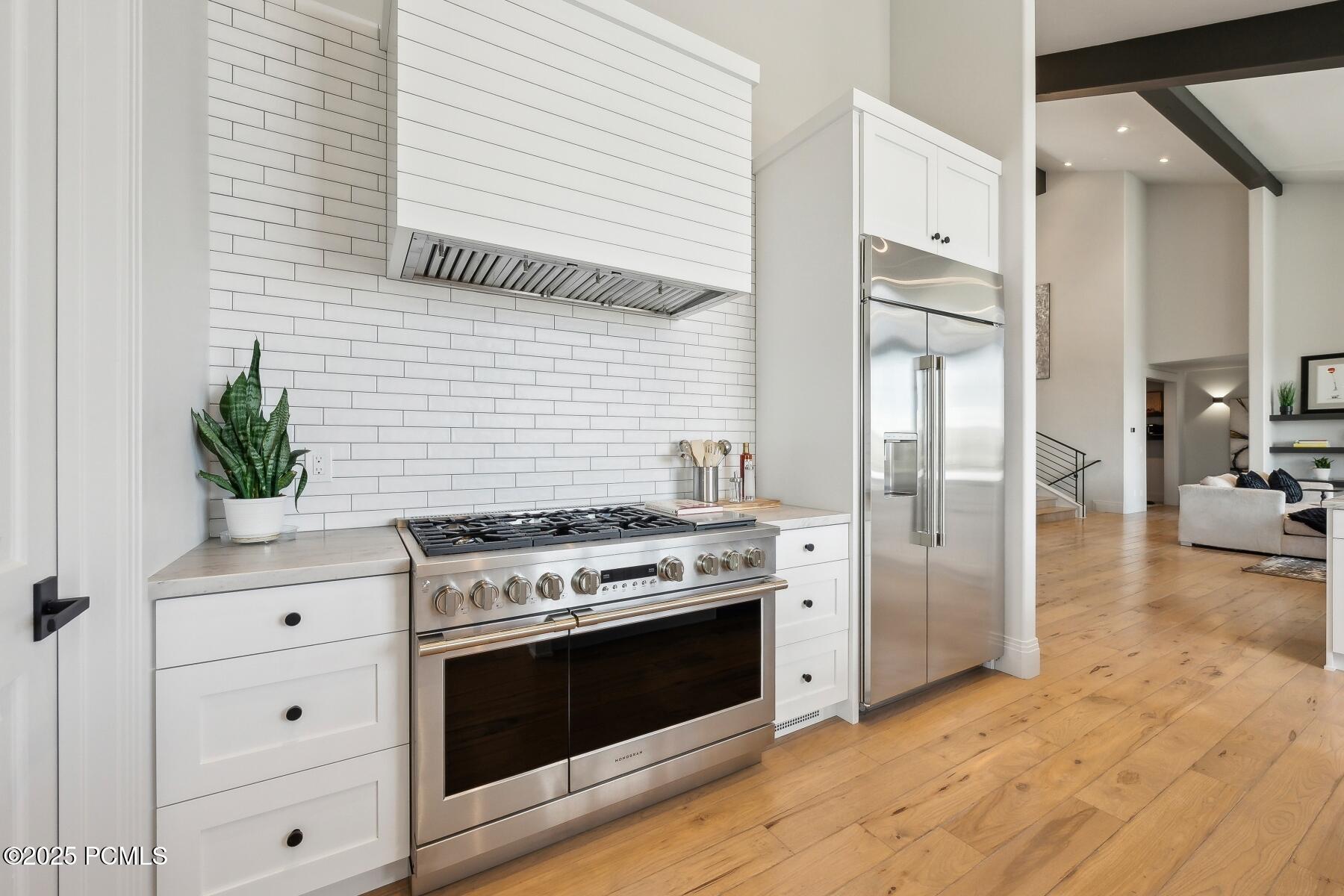 Park City, Utah 84098, United States, 4 Bedrooms Bedrooms, ,5 BathroomsBathrooms,Residential,Active,87031