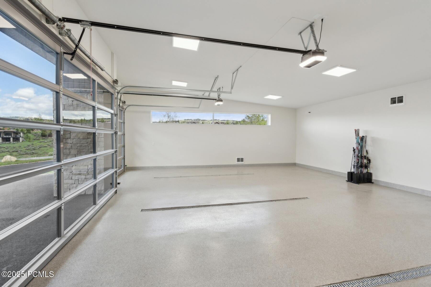 Park City, Utah 84098, United States, 5 Bedrooms Bedrooms, ,6 BathroomsBathrooms,Residential,Active,134765