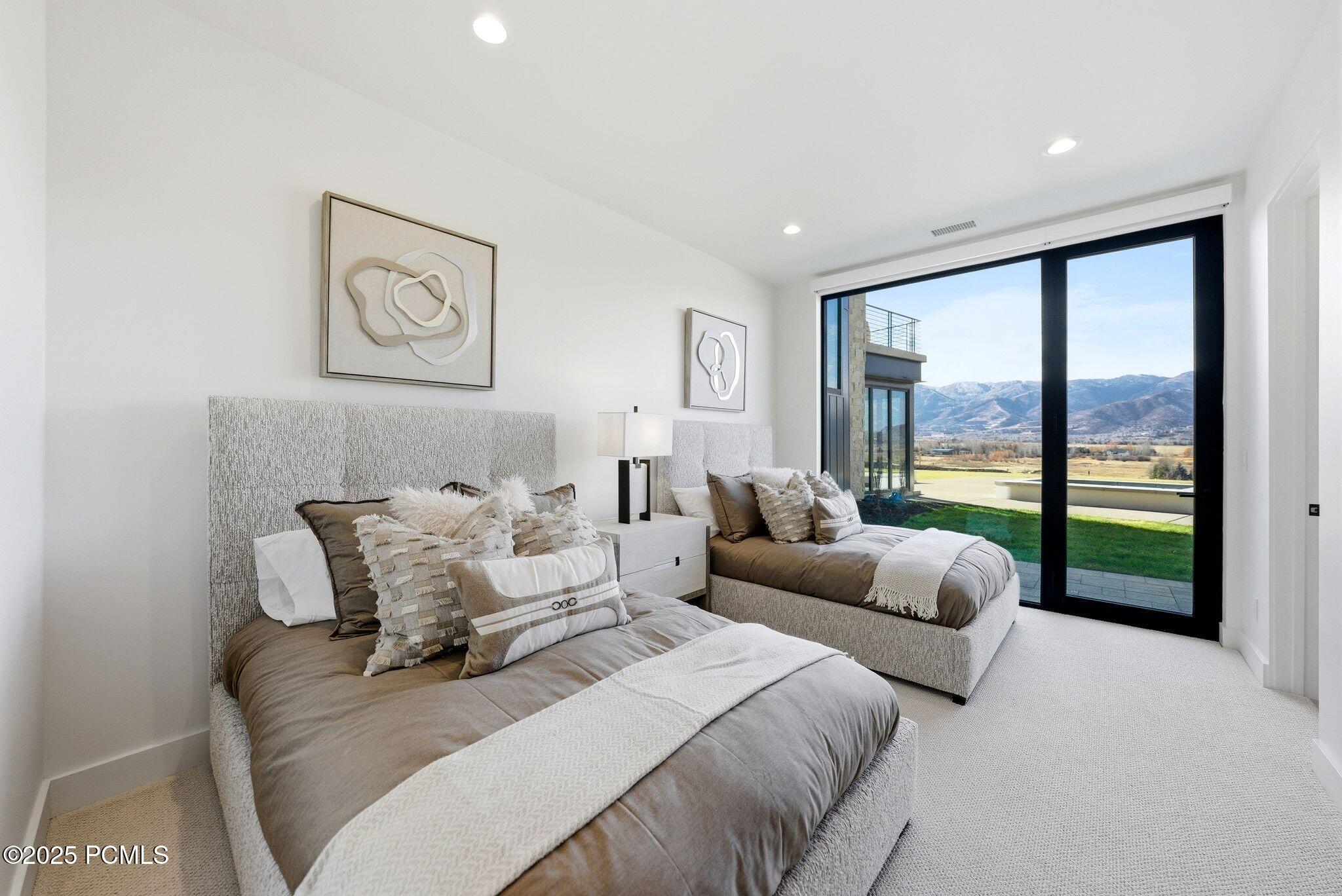 Park City, Utah 84098, United States, 7 Bedrooms Bedrooms, ,10 BathroomsBathrooms,Residential,Active,244992