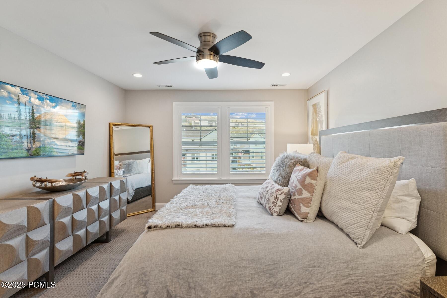 Kamas, Utah 84036, United States, 3 Bedrooms Bedrooms, ,4 BathroomsBathrooms,Residential,Active,233245