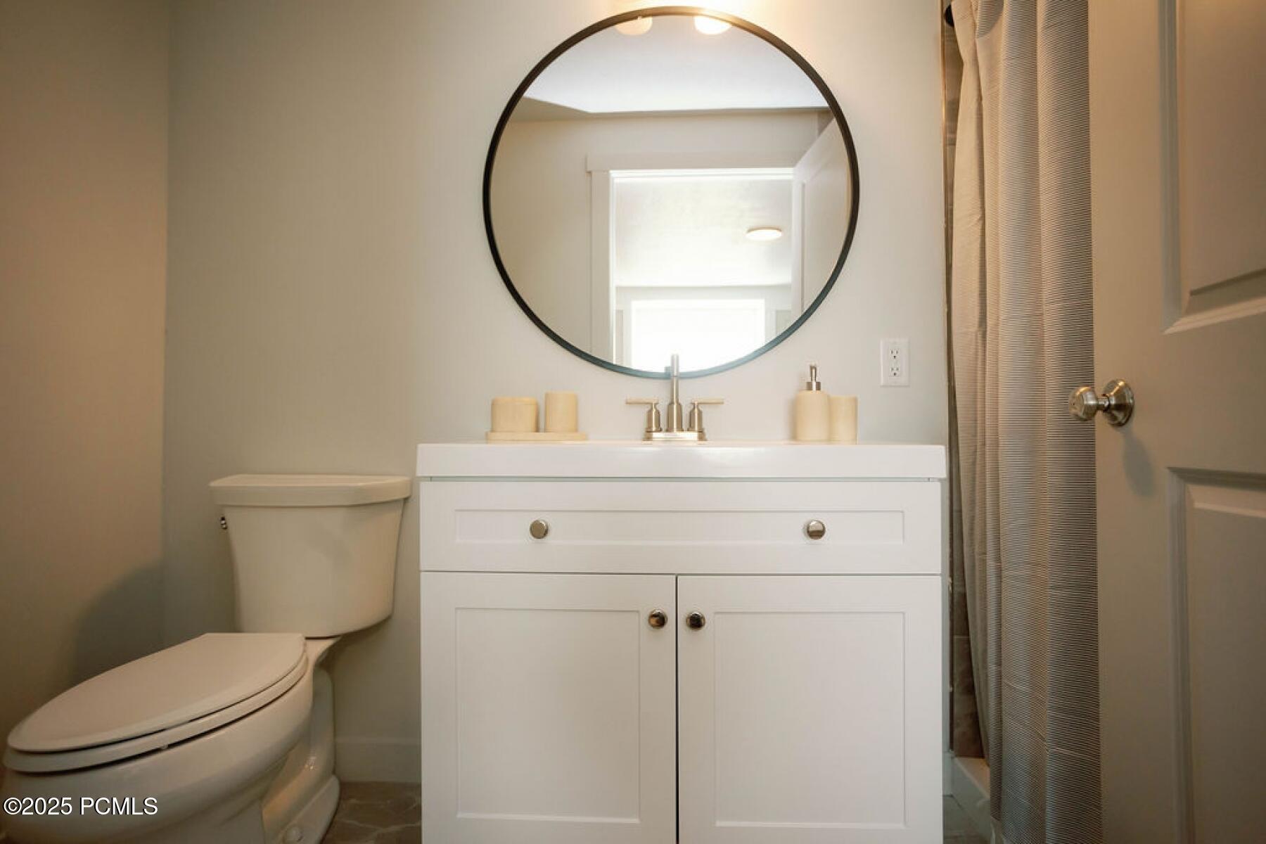 Heber City, Utah 84032, United States, 4 Bedrooms Bedrooms, ,4 BathroomsBathrooms,Residential,Active,86476