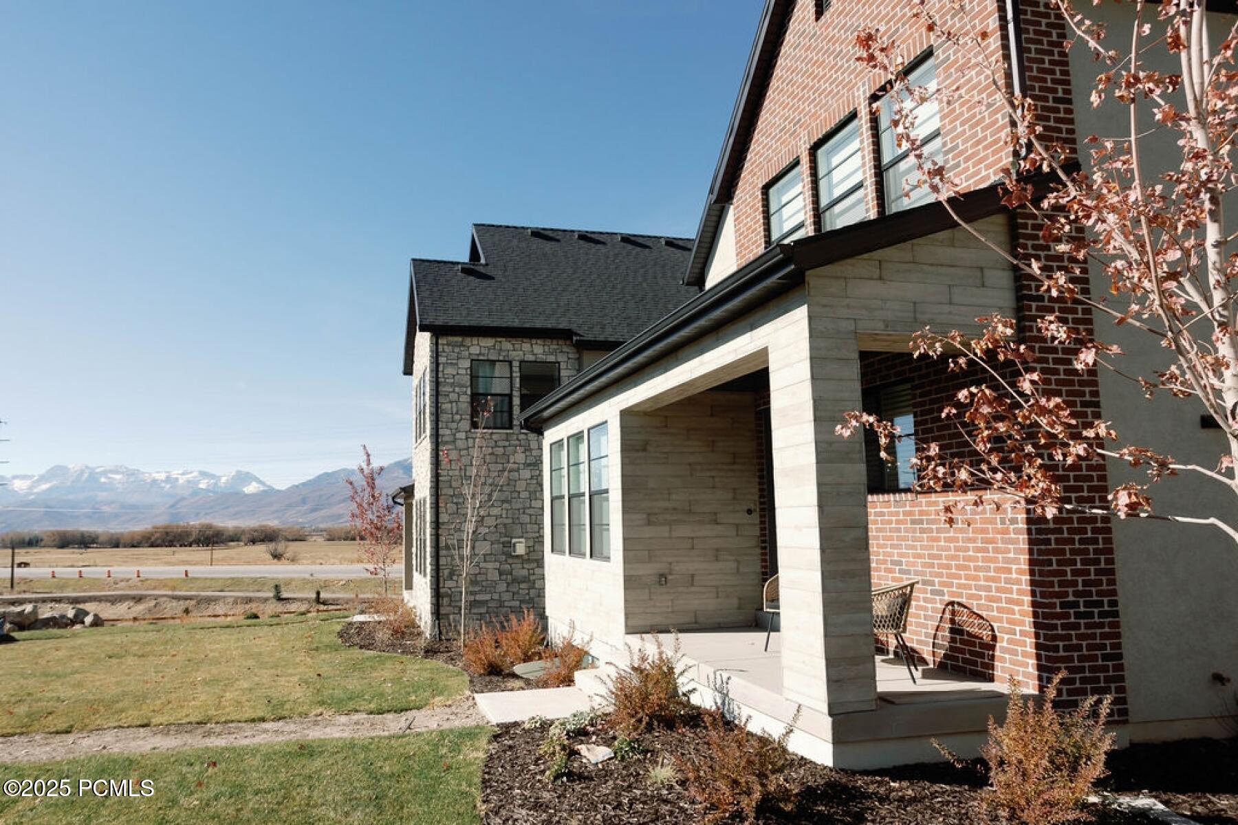 Heber City, Utah 84032, United States, 4 Bedrooms Bedrooms, ,4 BathroomsBathrooms,Residential,Active,86476