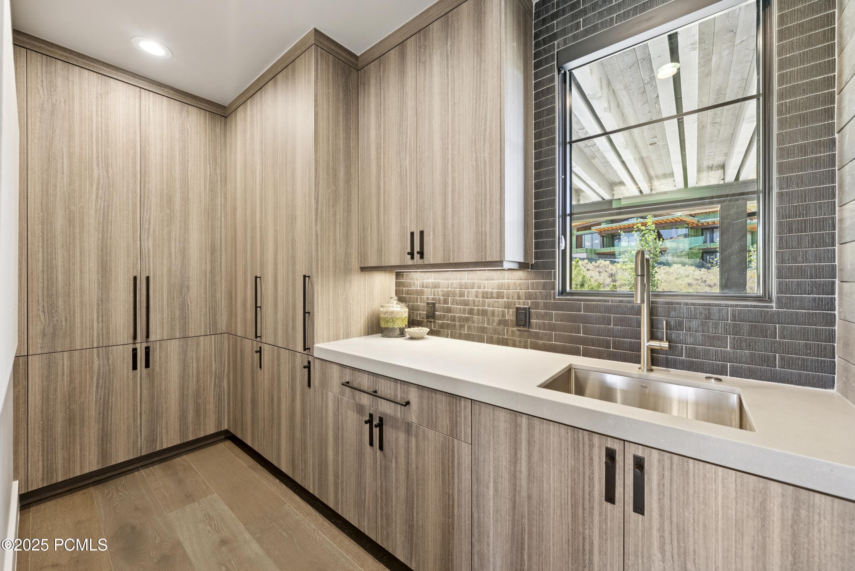 Kamas, Utah 84036, United States, 4 Bedrooms Bedrooms, ,6 BathroomsBathrooms,Residential,Active,189246