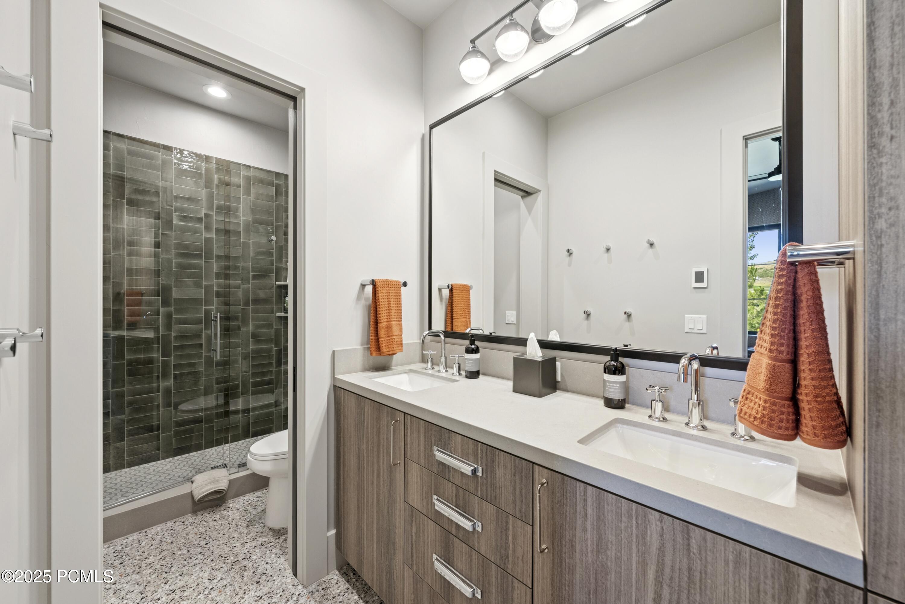 Kamas, Utah 84036, United States, 4 Bedrooms Bedrooms, ,6 BathroomsBathrooms,Residential,Active,189246