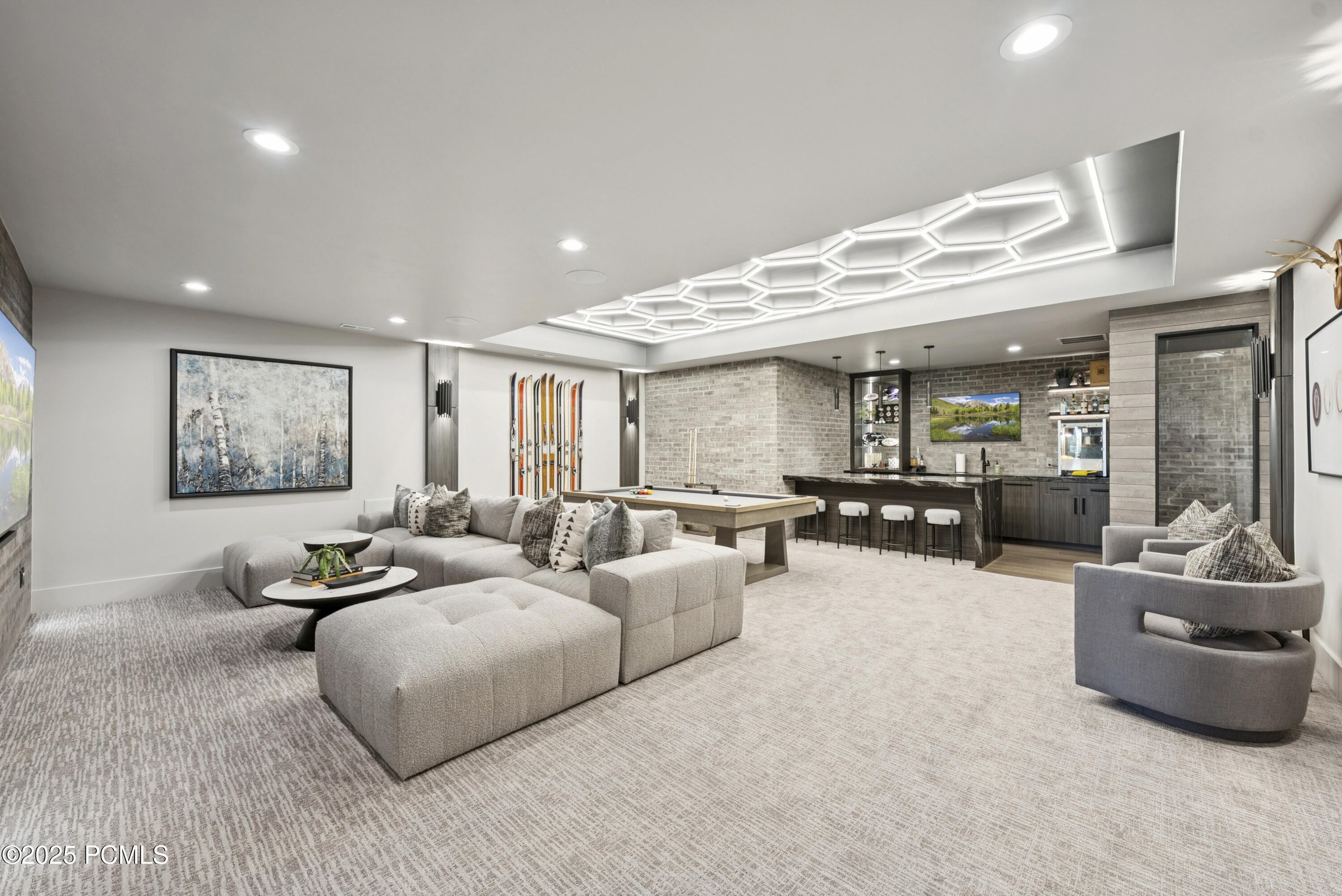 Kamas, Utah 84036, United States, 4 Bedrooms Bedrooms, ,6 BathroomsBathrooms,Residential,Active,189246