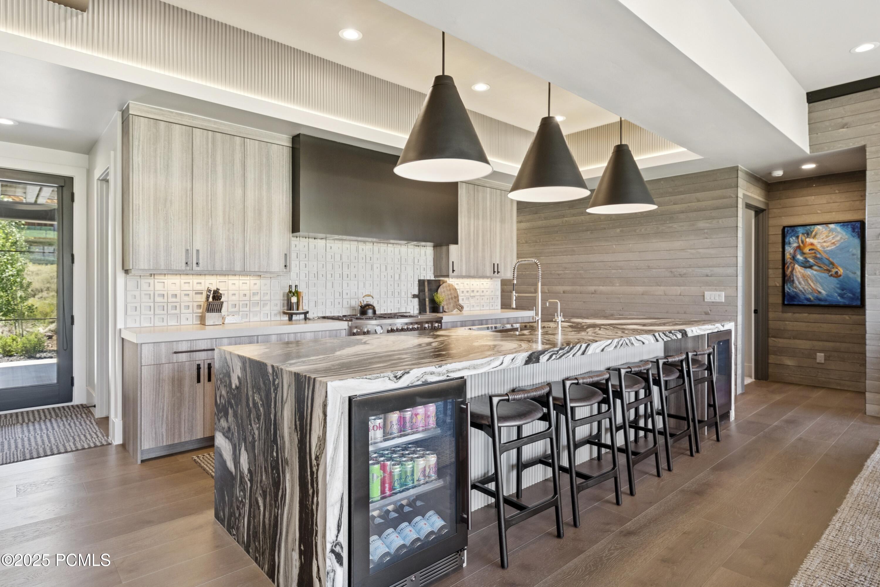 Kamas, Utah 84036, United States, 4 Bedrooms Bedrooms, ,6 BathroomsBathrooms,Residential,Active,189246