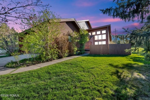 Townhouse For Sale - 3959 Village Round Drive<br/> Park City, UT 84098