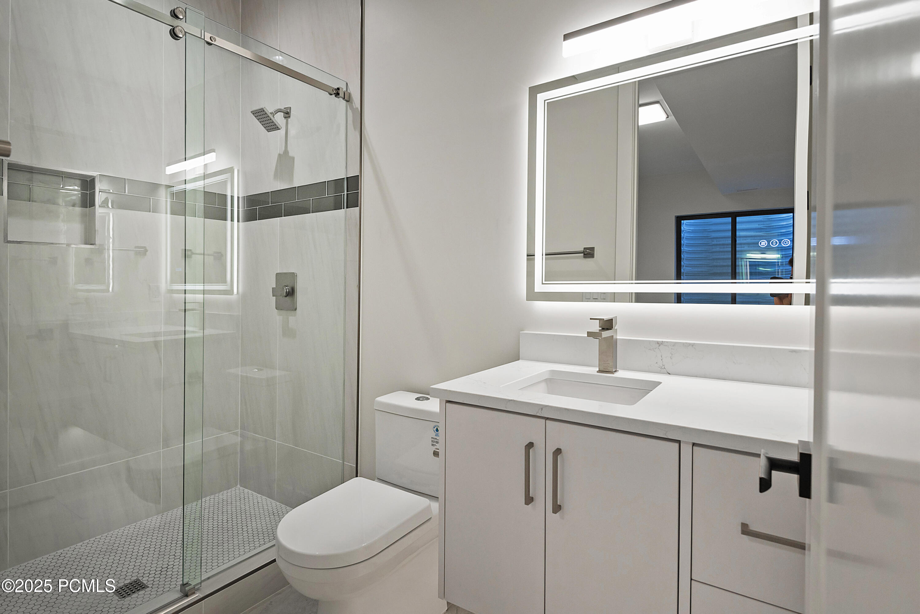 Salt Lake City, Utah 84117, United States, 8 Bedrooms Bedrooms, ,10 BathroomsBathrooms,Residential,Active,2035