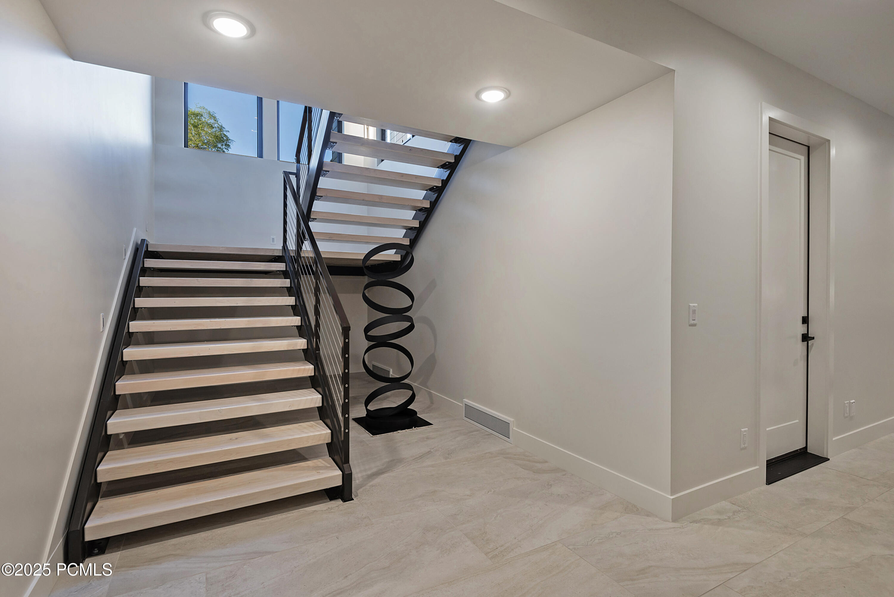 Salt Lake City, Utah 84117, United States, 8 Bedrooms Bedrooms, ,10 BathroomsBathrooms,Residential,Active,2035