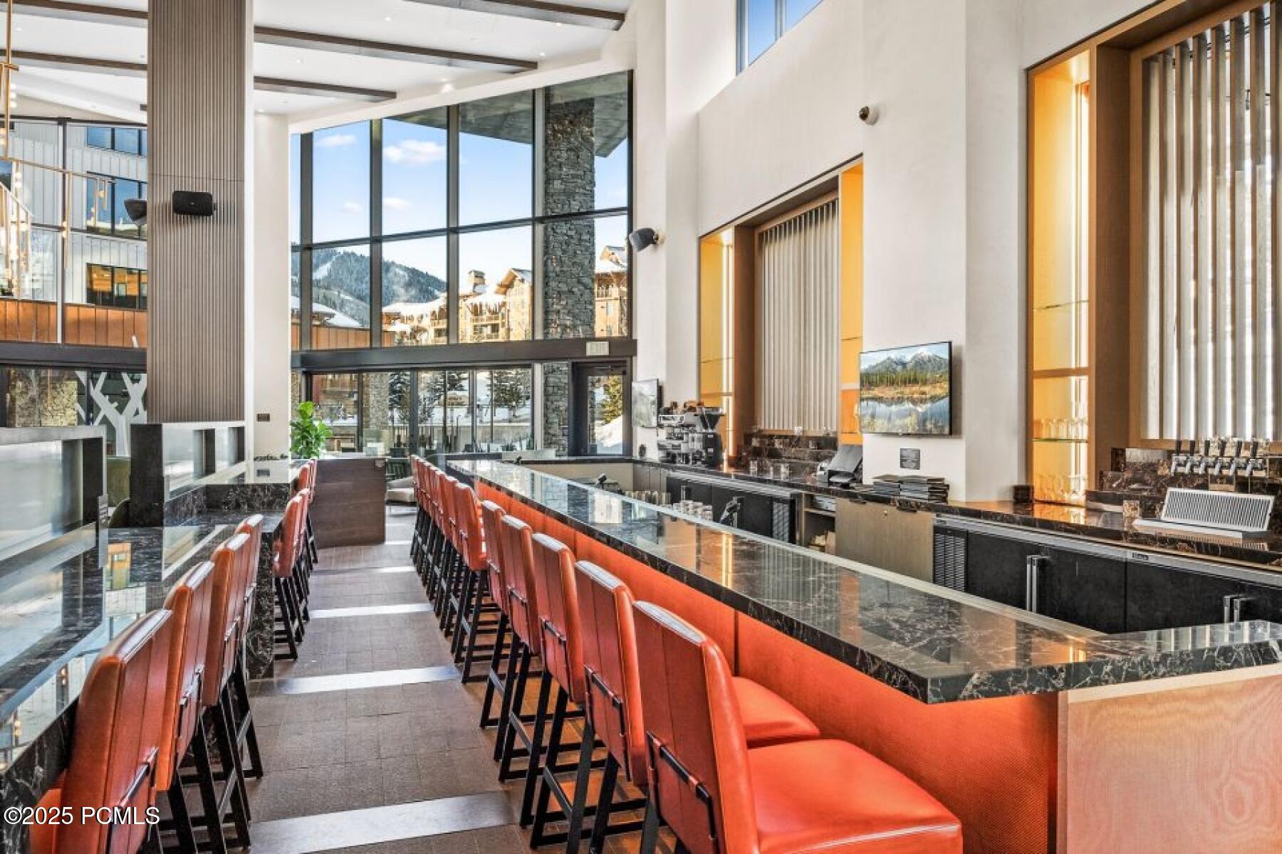 Park City, Utah 84098, United States, 3 Bedrooms Bedrooms, ,4 BathroomsBathrooms,Residential,Active,256406