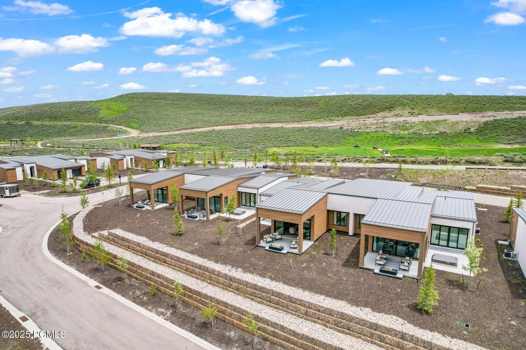 Park City, Utah 84098, United States, 2 Bedrooms Bedrooms, ,3 BathroomsBathrooms,Residential,Active,172224