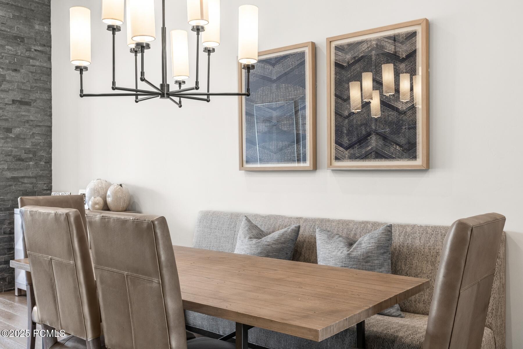 Park City, Utah 84098, United States, 2 Bedrooms Bedrooms, ,3 BathroomsBathrooms,Residential,Active,172224