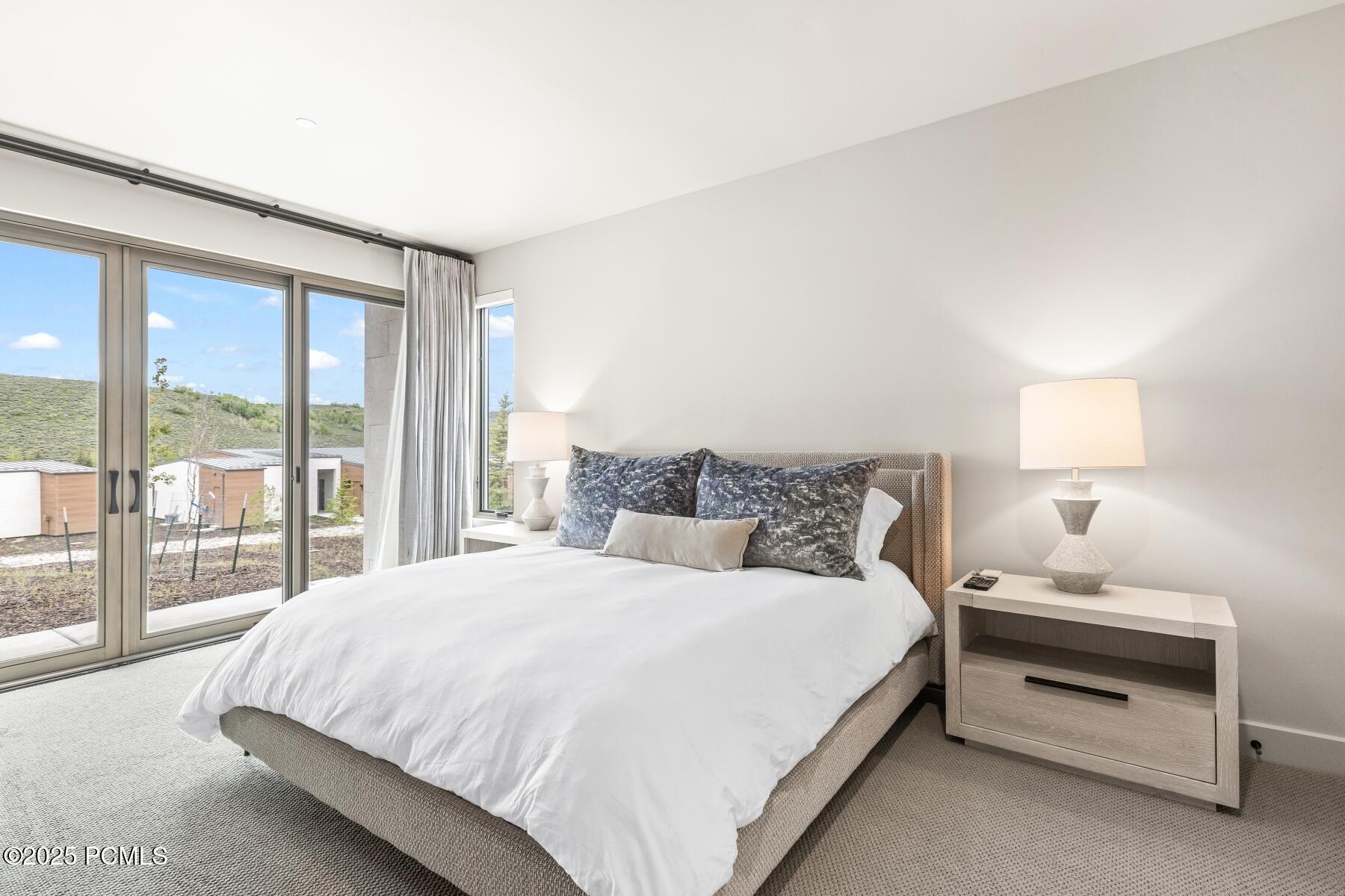 Park City, Utah 84098, United States, 2 Bedrooms Bedrooms, ,3 BathroomsBathrooms,Residential,Active,172224