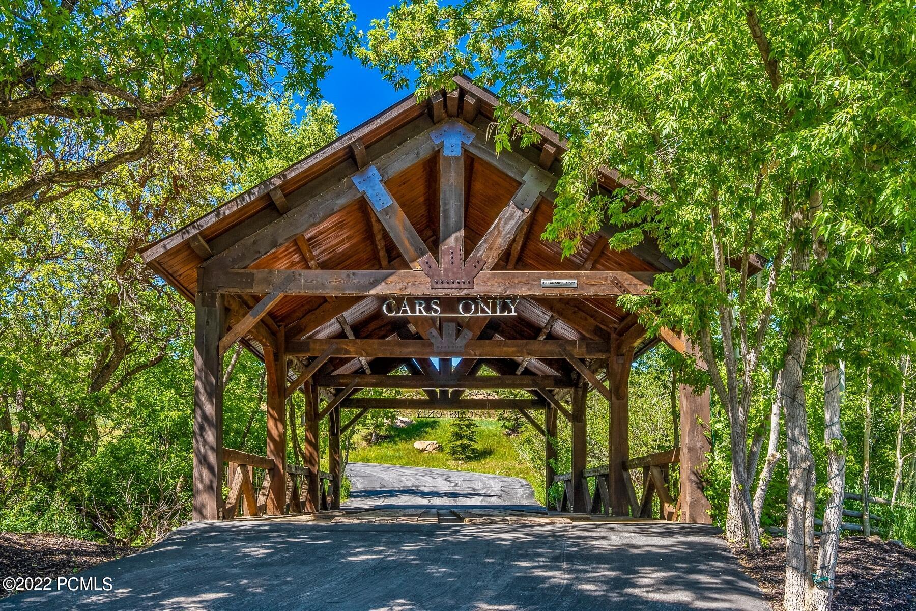 5954 N Maple Ridge Trail, Oakley, Utah image 2