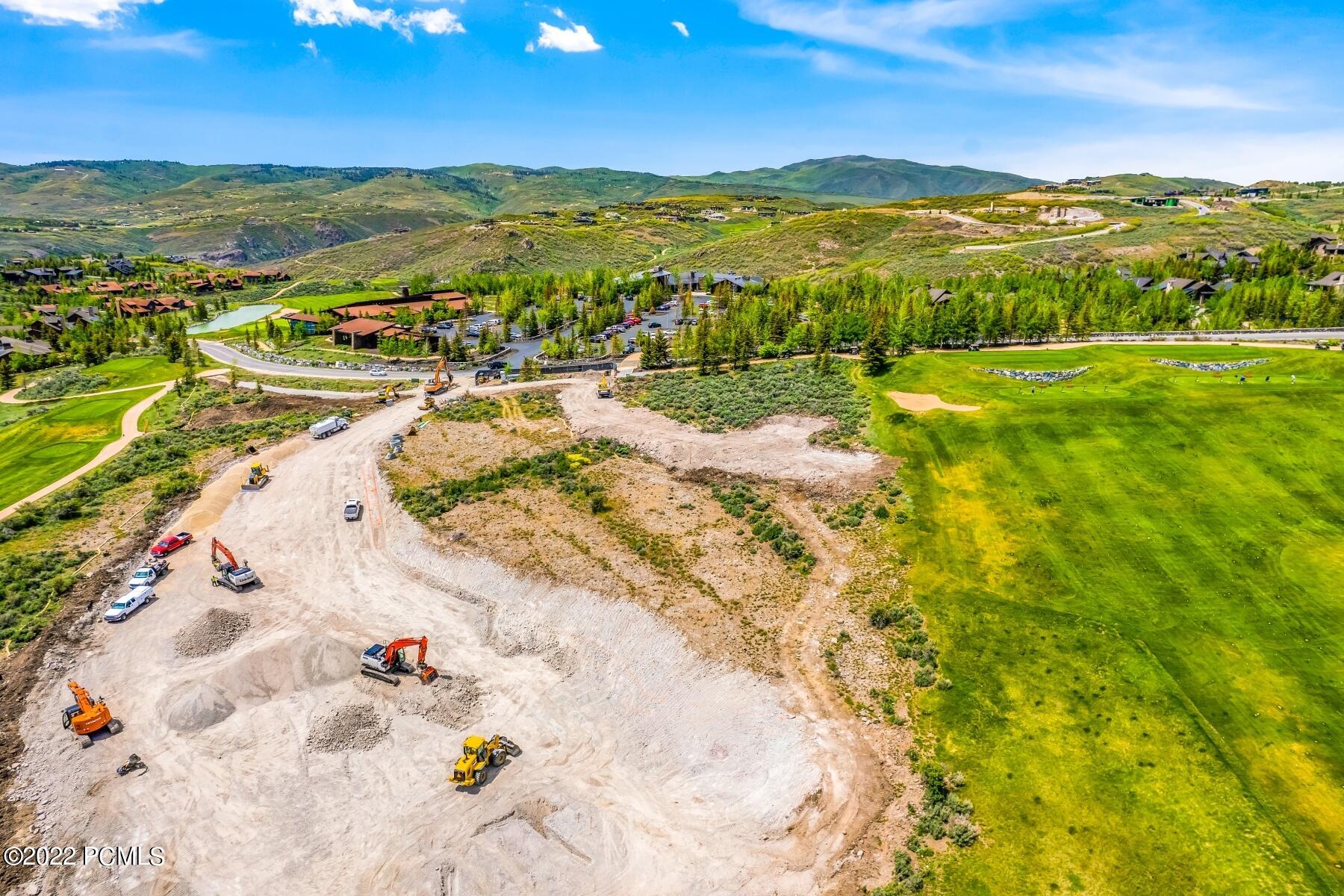 Park City, Utah 84098, United States, 4 Bedrooms Bedrooms, ,6 BathroomsBathrooms,Residential,Pending,74111