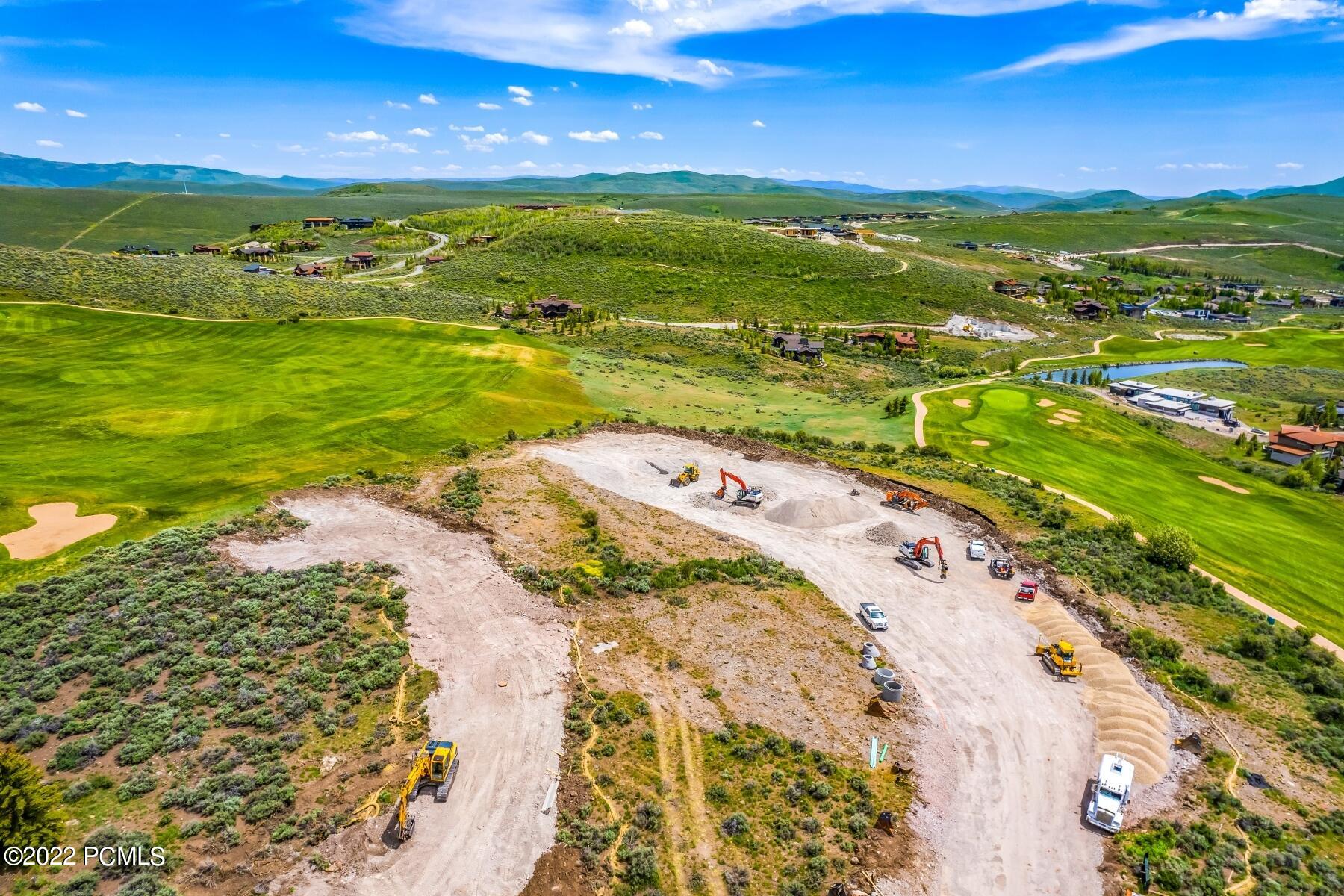 Park City, Utah 84098, United States, 4 Bedrooms Bedrooms, ,6 BathroomsBathrooms,Residential,Pending,74111