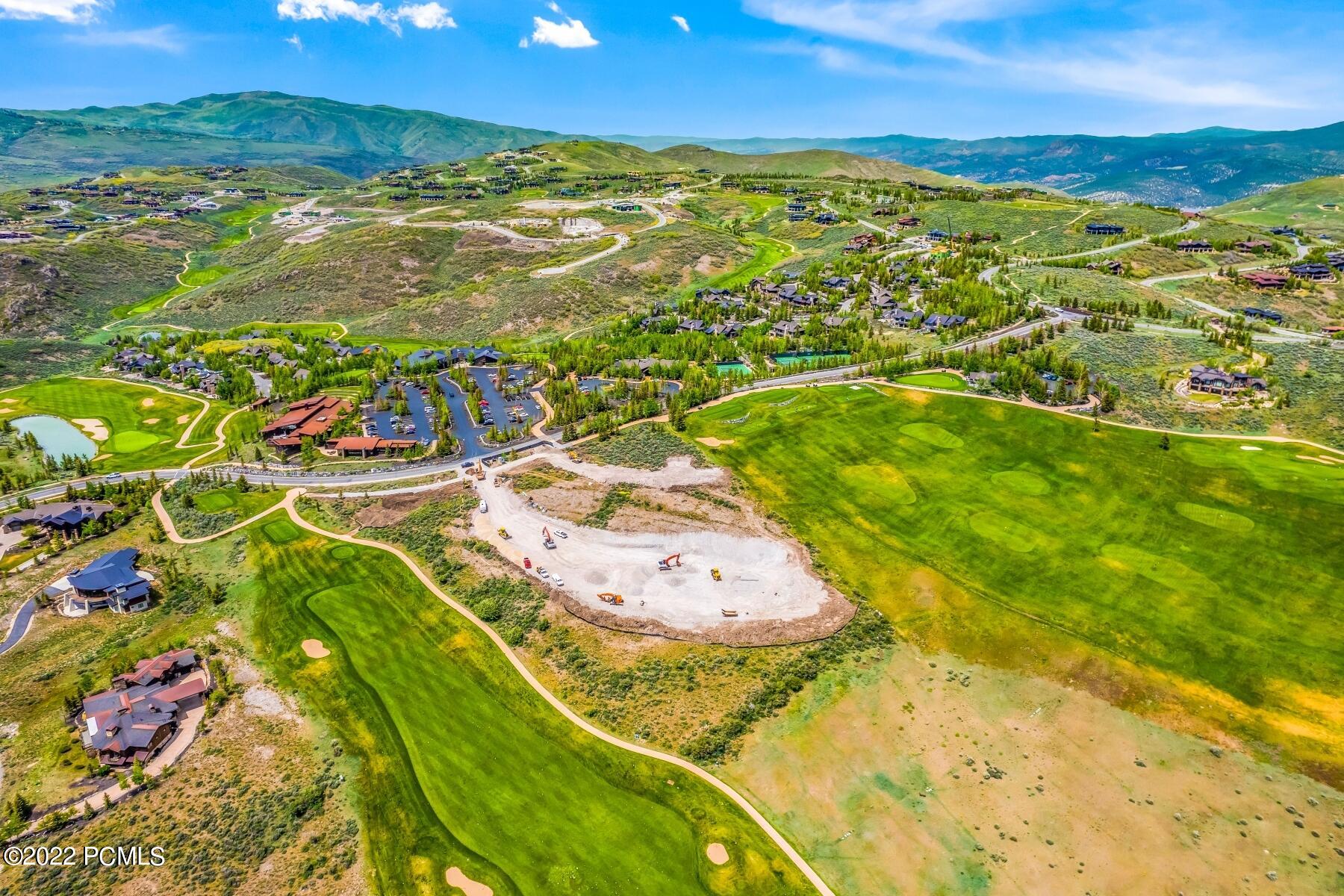 Park City, Utah 84098, United States, 4 Bedrooms Bedrooms, ,6 BathroomsBathrooms,Residential,Pending,74111