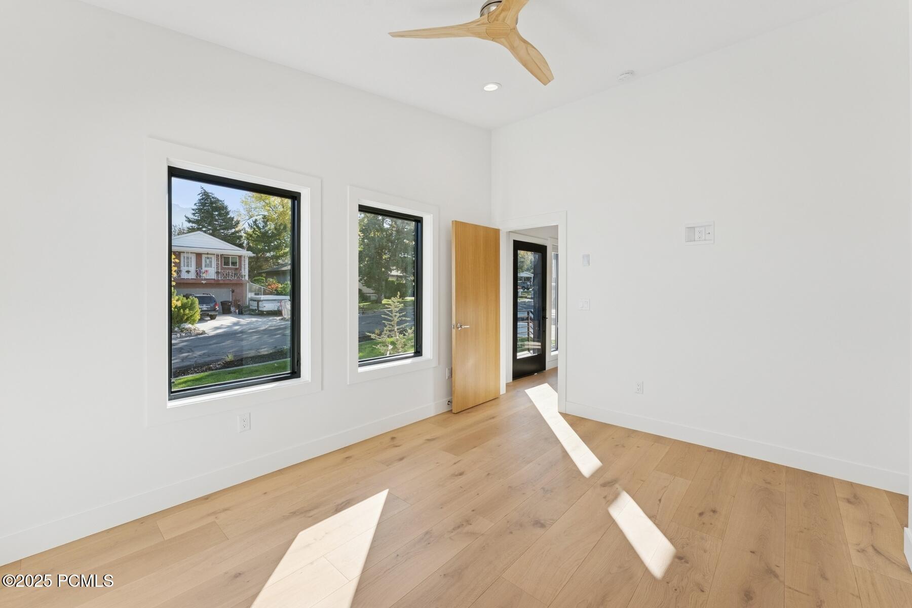 Salt Lake City, Utah 84121, United States, 5 Bedrooms Bedrooms, ,4 BathroomsBathrooms,Residential,Active,234373