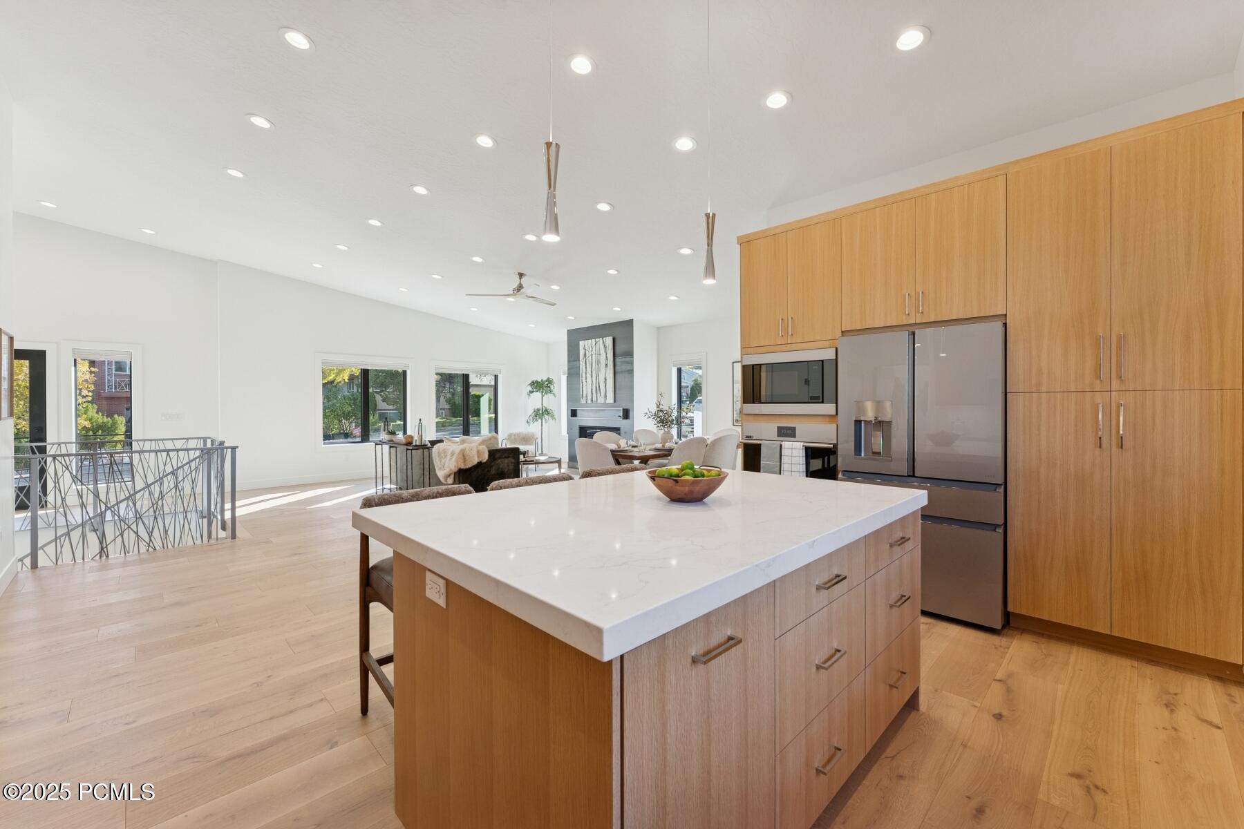 Salt Lake City, Utah 84121, United States, 5 Bedrooms Bedrooms, ,4 BathroomsBathrooms,Residential,Active,234373